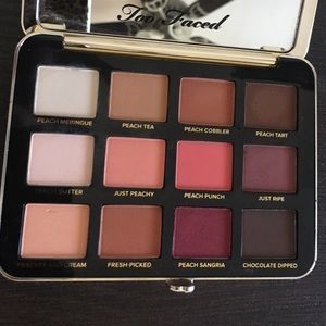 Tarte Just Peachy matte eyeshadow palette